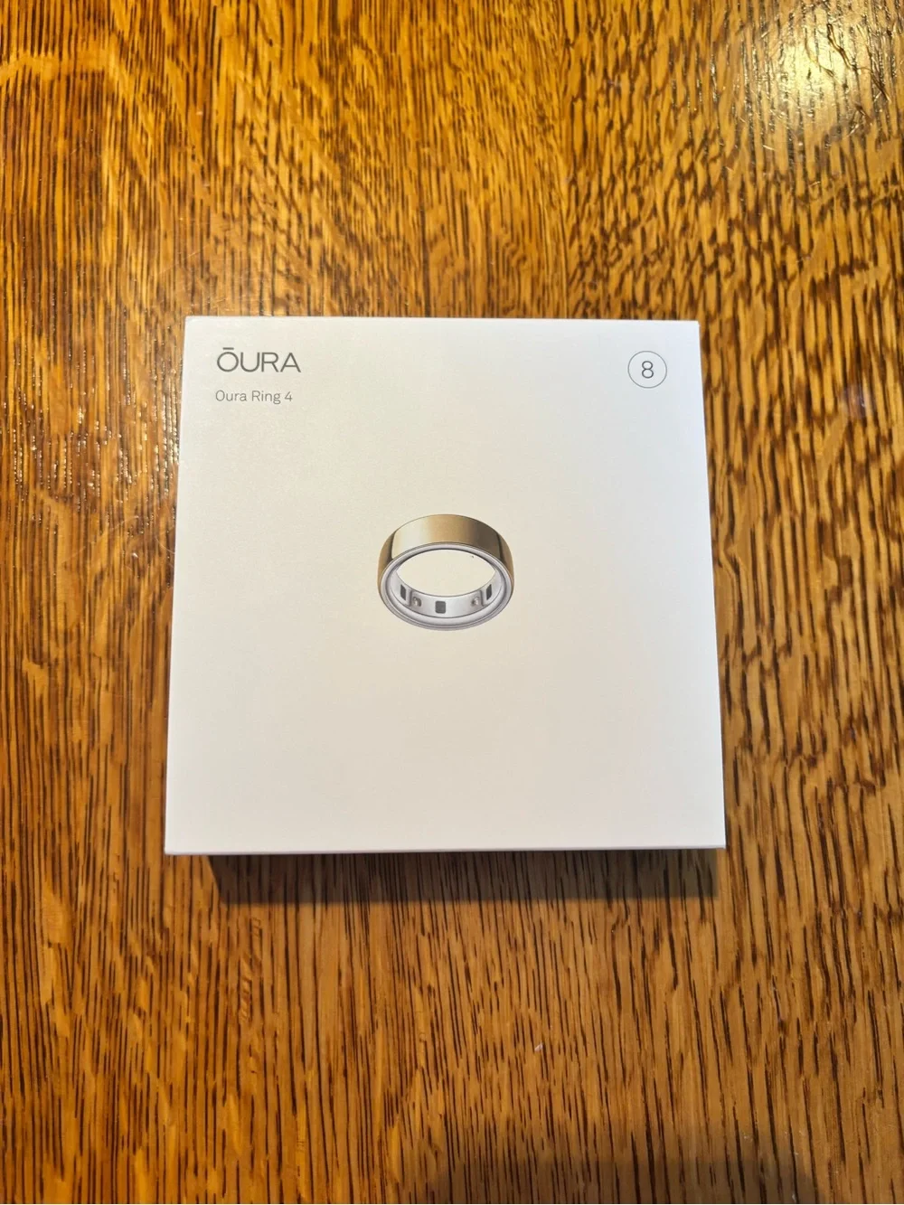 Oura Ring 4 Size 8 - Gold
